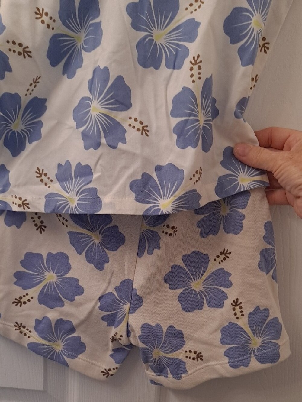 Grayson Mini Kids Matching Set in Blue Floral Print - Picture 12 of 14